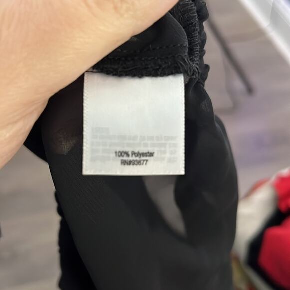 Ana Black Sheer Pleated Seam Tunic Size Medium - Picture 7 of 9